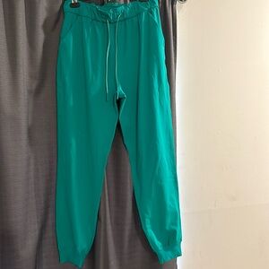 Lululemon Jogger- Size 8